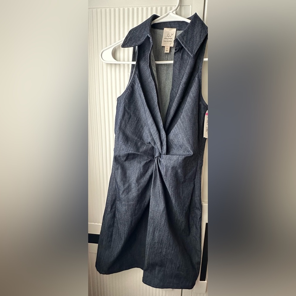 Cinq À Sept Mckenna Sleeveless Mini Dress.